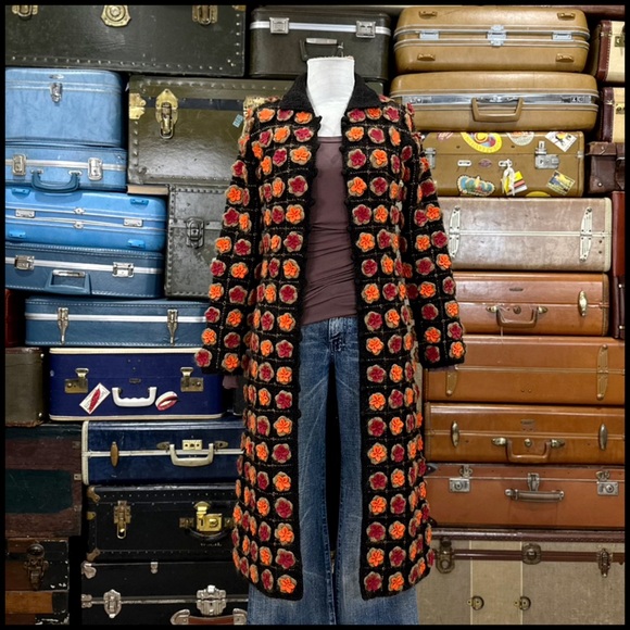 90s Moschino Flower Sweater Coat - Picture 4 of 16